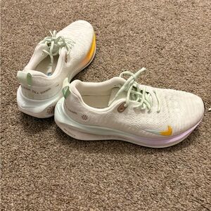 Nike infinity run 4 size 9.5